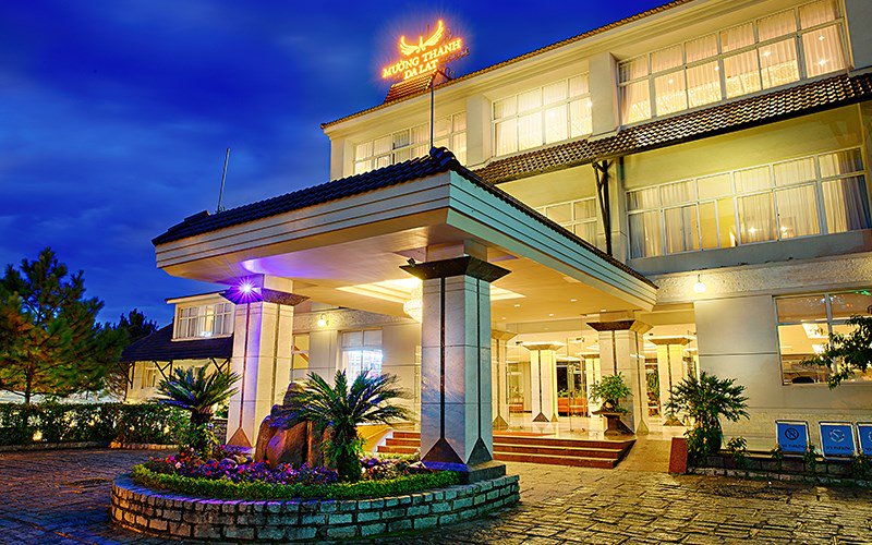 Khách sạn nằm trên đường Nguyễn Chí Thanh Đà Lạt