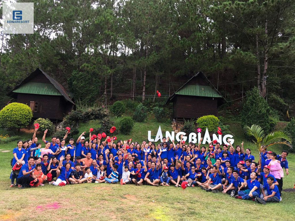 Tổ chức team building tại khu du lịch Langbiang