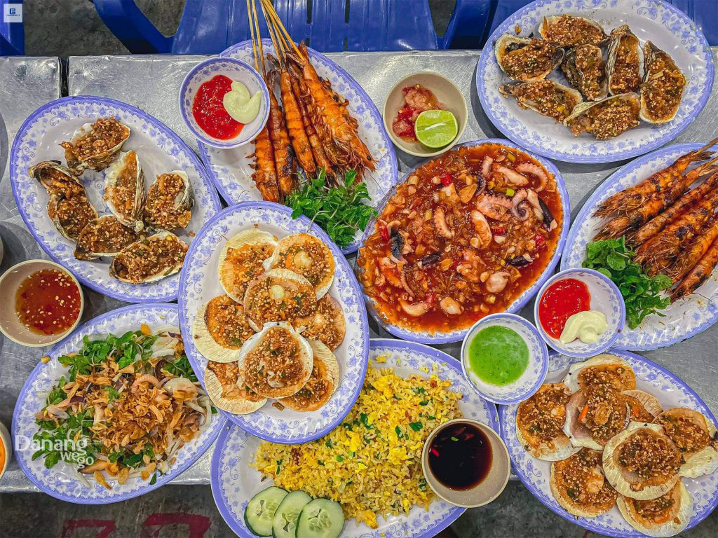 Hải sản Năm Đảnh – Quán hải sản giá rẻ nhất Đà Nẵng