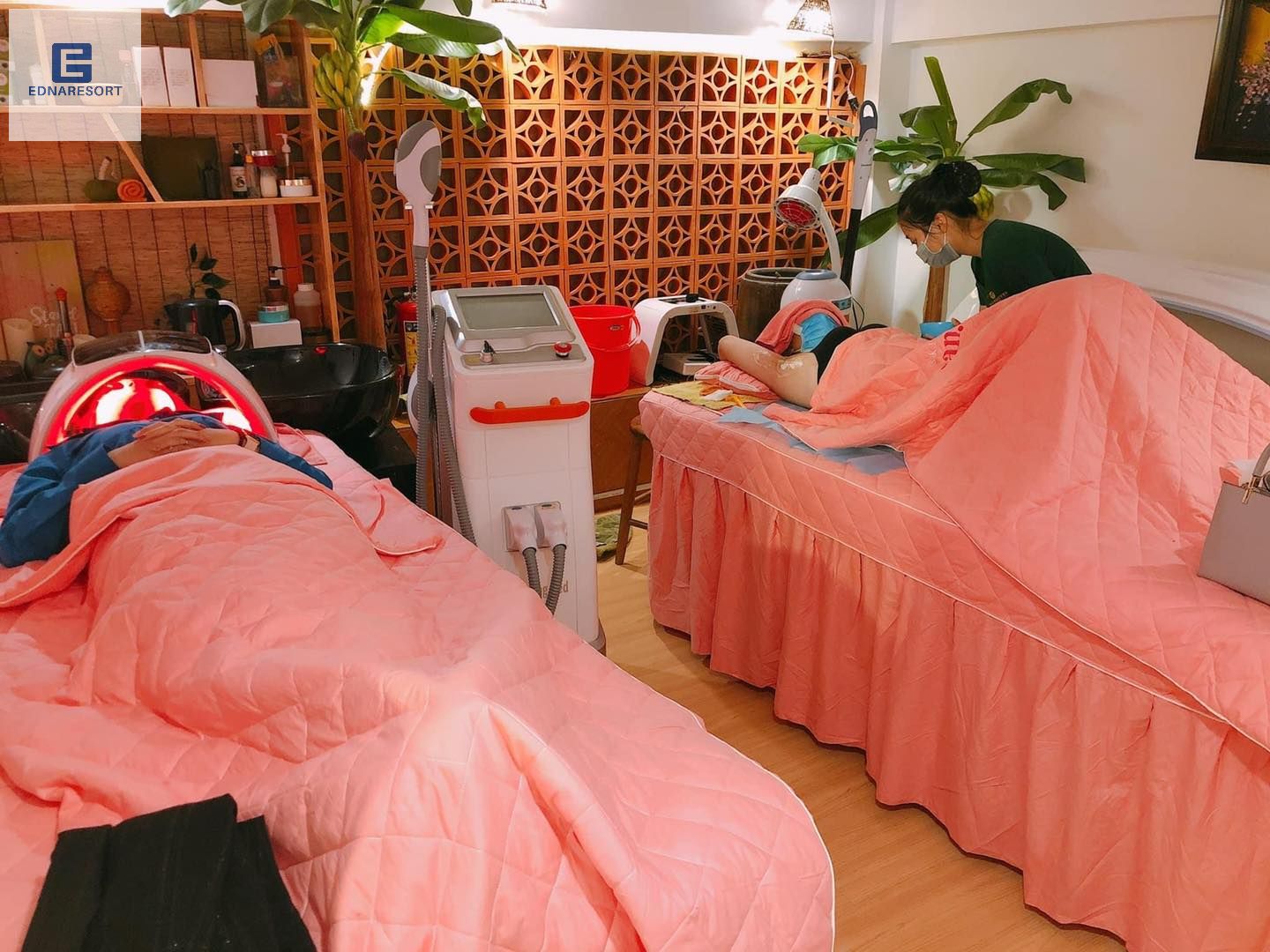 Loan Nguyễn Spa & Cosmetics