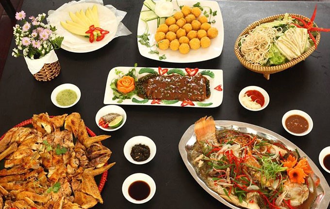 Top 10 địa điểm món ăn tối Đà Nẵng ngon cực đỉnh